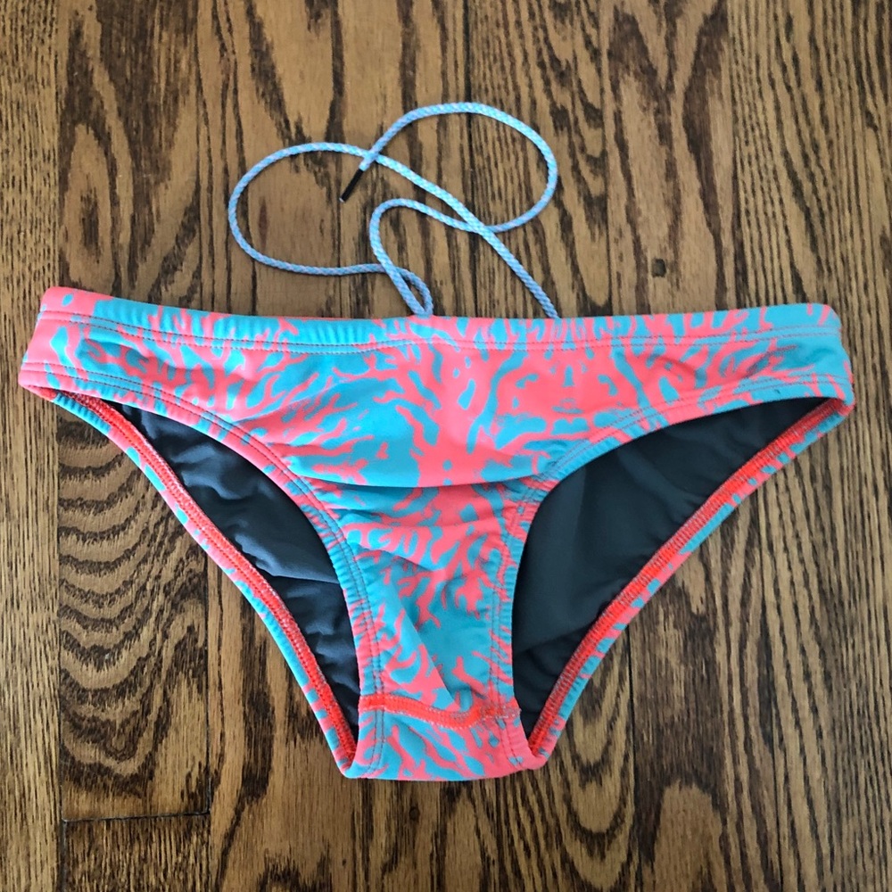 Jolyn Andy bottoms